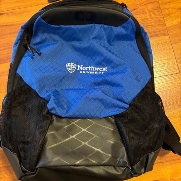 NET OGIO laptop backpack - Picture 4 of 8